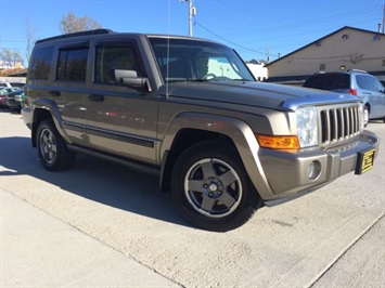 2006 Jeep Commander   - Photo 10 - Cincinnati, OH 45255