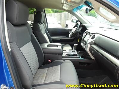 2016 Toyota Tundra SR5   - Photo 18 - Cincinnati, OH 45255