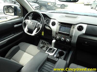 2016 Toyota Tundra SR5   - Photo 17 - Cincinnati, OH 45255