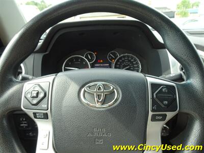 2016 Toyota Tundra SR5   - Photo 22 - Cincinnati, OH 45255