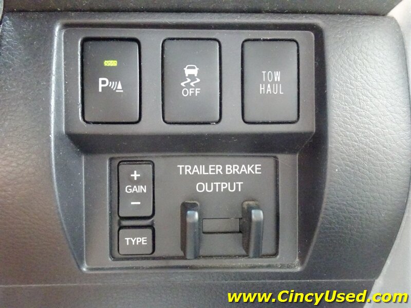 2016 Toyota Tundra SR5   - Photo 27 - Cincinnati, OH 45255