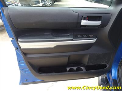 2016 Toyota Tundra SR5   - Photo 30 - Cincinnati, OH 45255