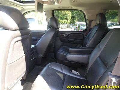 2013 Chevrolet Tahoe LTZ 5.3L V8  4X4 - Photo 13 - Cincinnati, OH 45255