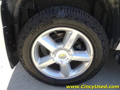 2013 Chevrolet Tahoe LTZ 5.3L V8  4X4 - Photo 34 - Cincinnati, OH 45255