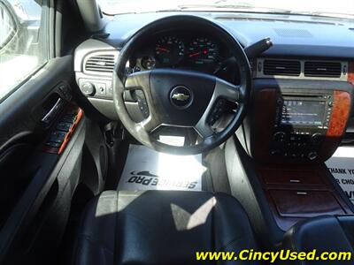 2013 Chevrolet Tahoe LTZ 5.3L V8  4X4 - Photo 10 - Cincinnati, OH 45255