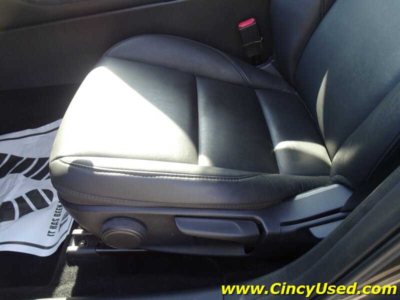2020 Mazda MAZDA3 Select - Photo 26 - Cincinnati, OH 45255