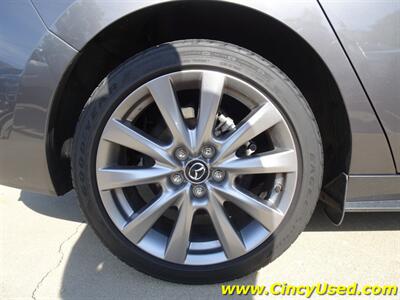 2020 Mazda MAZDA3 Select   - Photo 31 - Cincinnati, OH 45255