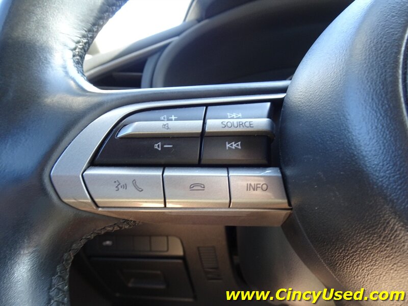 2020 Mazda MAZDA3 Select - Photo 24 - Cincinnati, OH 45255
