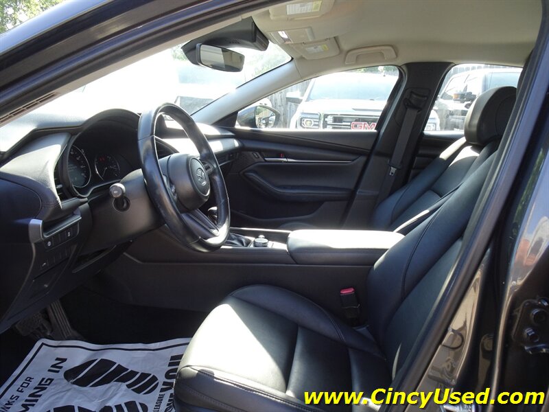 2020 Mazda MAZDA3 Select - Photo 13 - Cincinnati, OH 45255