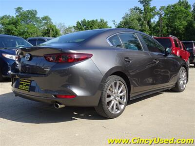 2020 Mazda MAZDA3 Select   - Photo 8 - Cincinnati, OH 45255