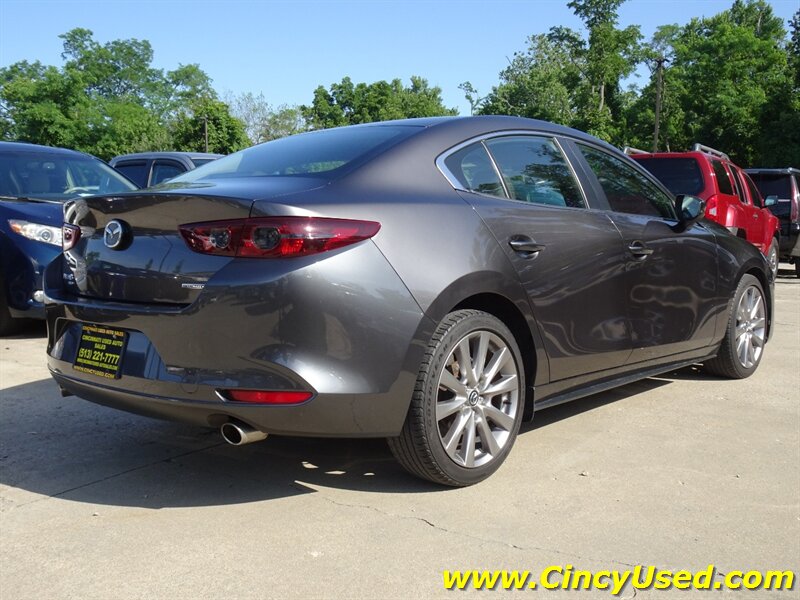 2020 Mazda MAZDA3 Select - Photo 8 - Cincinnati, OH 45255