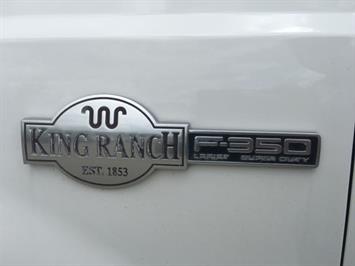 2004 Ford F-350 Super Duty King Ranch   - Photo 28 - Cincinnati, OH 45255