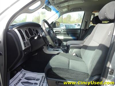 2007 Toyota Tundra SR5  5.7L V8 4X4 - Photo 11 - Cincinnati, OH 45255