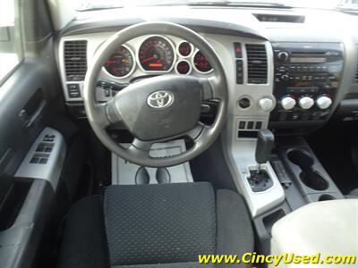 2007 Toyota Tundra SR5  5.7L V8 4X4 - Photo 10 - Cincinnati, OH 45255