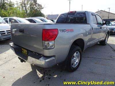 2007 Toyota Tundra SR5  5.7L V8 4X4 - Photo 7 - Cincinnati, OH 45255