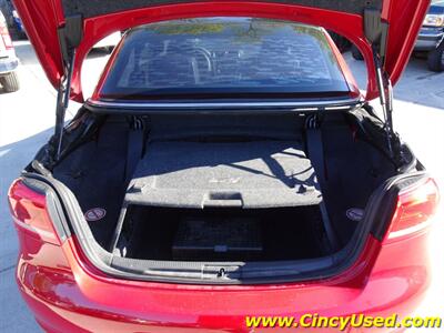 2014 Volkswagen Eos Komfort 2.0L I4 FWD   - Photo 24 - Cincinnati, OH 45255