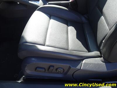 2014 Volkswagen Eos Komfort 2.0L I4 FWD   - Photo 25 - Cincinnati, OH 45255