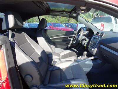 2014 Volkswagen Eos Komfort 2.0L I4 FWD   - Photo 15 - Cincinnati, OH 45255