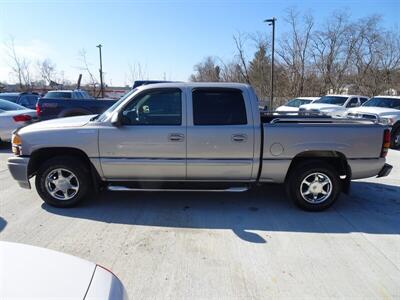 2005 GMC Sierra 1500 Denali   - Photo 14 - Cincinnati, OH 45255