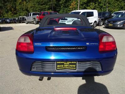 2002 Toyota MR2 Spyder   - Photo 5 - Cincinnati, OH 45255