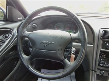 2002 Ford Mustang GT   - Photo 18 - Cincinnati, OH 45255