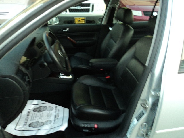 2002 Volkswagen Jetta GLX - Photo 14 - Cincinnati, OH 45255
