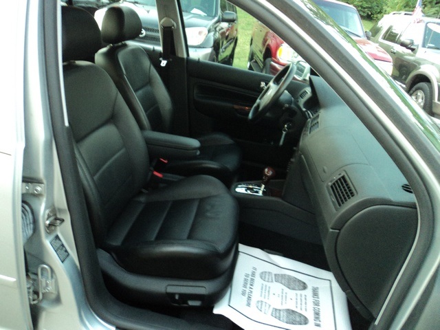 2002 Volkswagen Jetta GLX - Photo 8 - Cincinnati, OH 45255