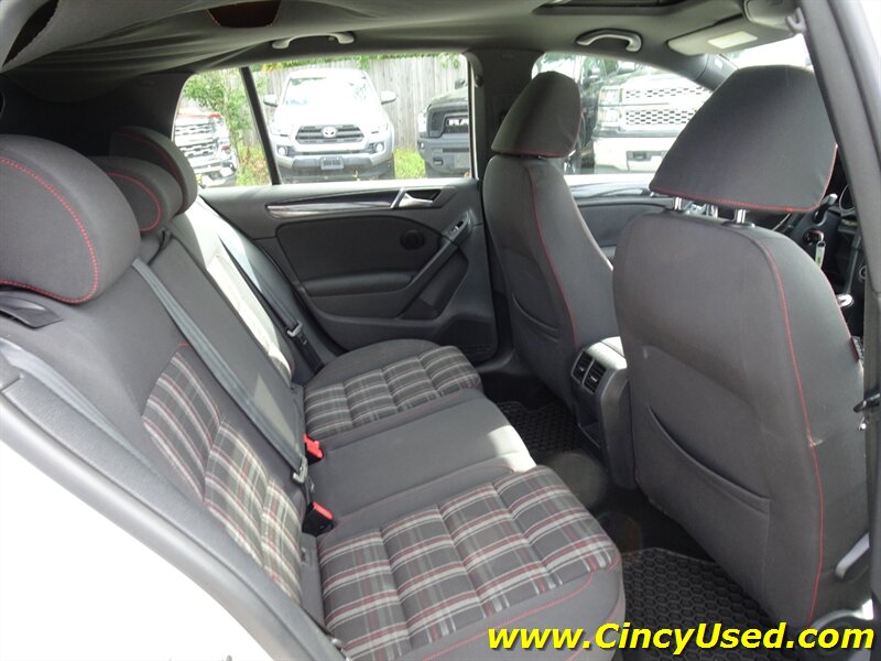 2011 Volkswagen GTI - Photo 23 - Cincinnati, OH 45255