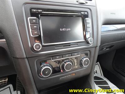 2011 Volkswagen GTI   - Photo 29 - Cincinnati, OH 45255