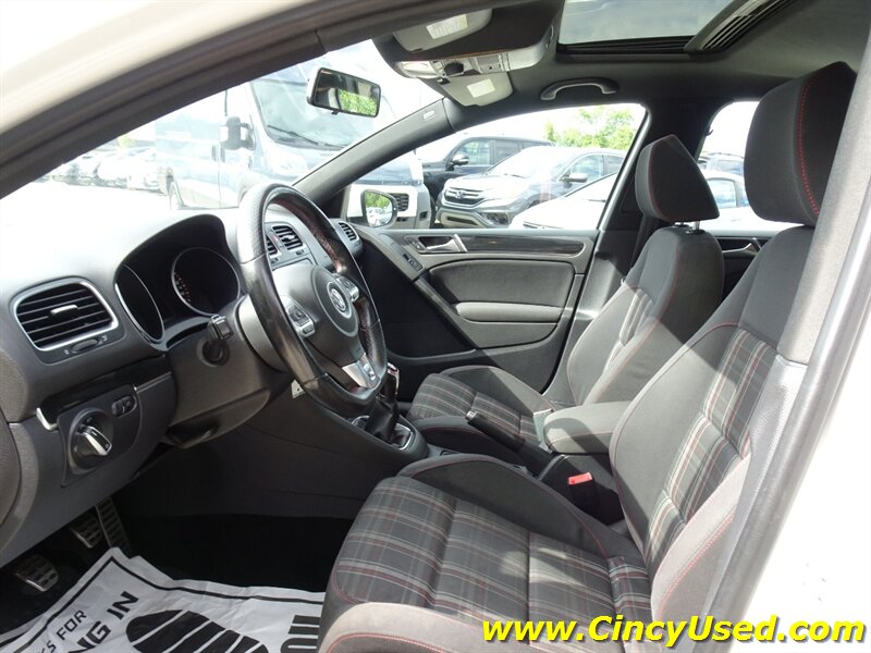 2011 Volkswagen GTI - Photo 16 - Cincinnati, OH 45255