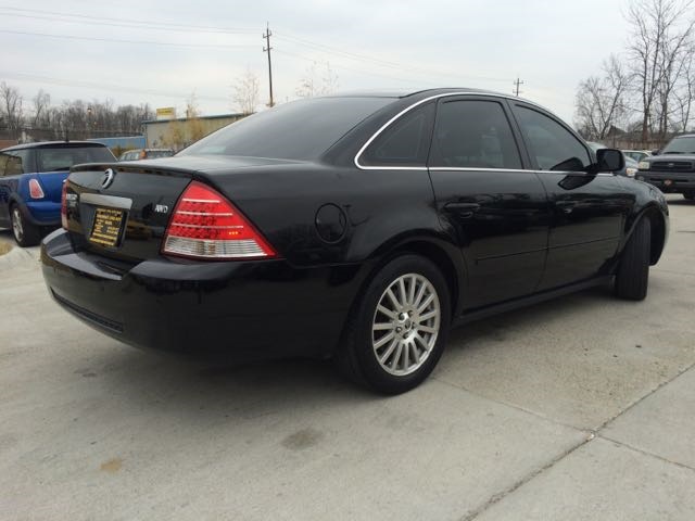 2005 Mercury Montego Luxury - Photo 13 - Cincinnati, OH 45255