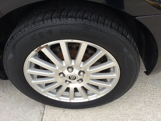 2005 Mercury Montego Luxury - Photo 30 - Cincinnati, OH 45255