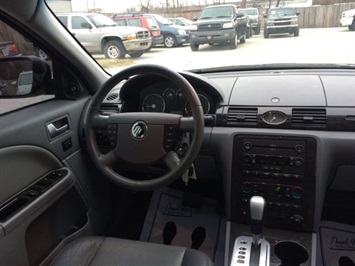 2005 Mercury Montego Luxury - Photo 7 - Cincinnati, OH 45255