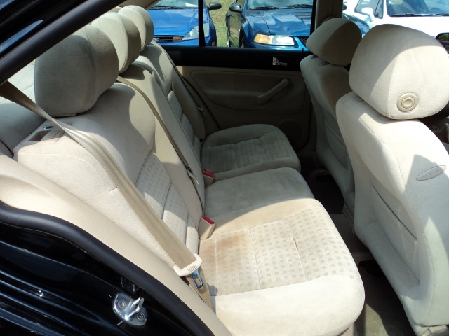 2002 Volkswagen Jetta GLS   - Photo 13 - Cincinnati, OH 45255