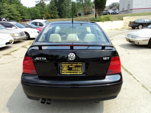 2002 Volkswagen Jetta GLS   - Photo 5 - Cincinnati, OH 45255