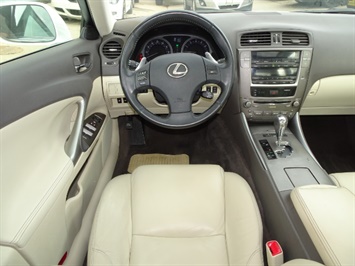 2009 Lexus IS 250   - Photo 6 - Cincinnati, OH 45255