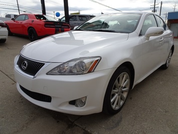 2009 Lexus IS 250   - Photo 9 - Cincinnati, OH 45255