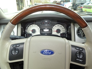 2009 Ford Expedition Limited   - Photo 16 - Cincinnati, OH 45255