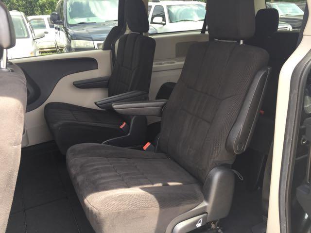 2012 Dodge Grand Caravan SE   - Photo 16 - Cincinnati, OH 45255