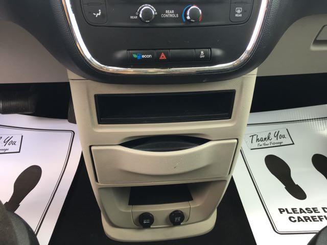 2012 Dodge Grand Caravan SE   - Photo 22 - Cincinnati, OH 45255