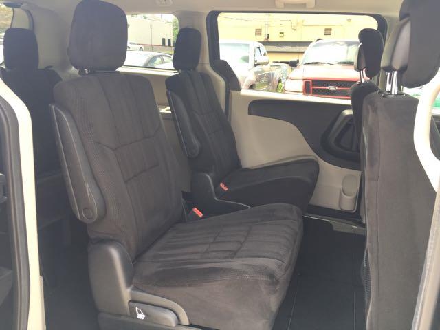 2012 Dodge Grand Caravan SE   - Photo 9 - Cincinnati, OH 45255