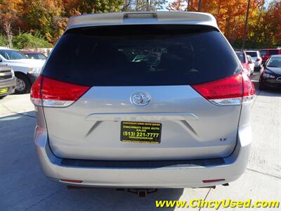 2011 Toyota Sienna LE 8-Passenger   - Photo 8 - Cincinnati, OH 45255