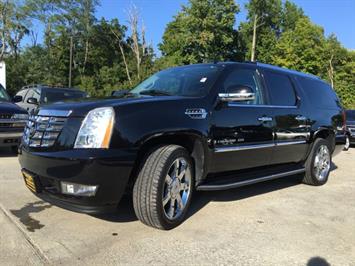 2009 Cadillac Escalade ESV   - Photo 12 - Cincinnati, OH 45255