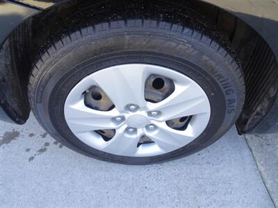 2016 Kia Forte LX  I4 FWD - Photo 25 - Cincinnati, OH 45255