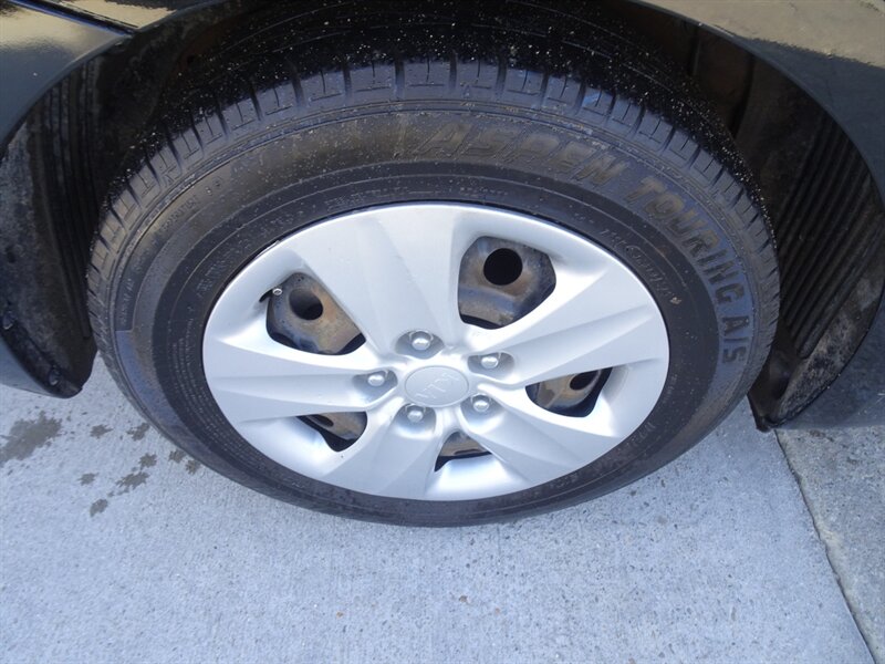 2016 Kia Forte LX  I4 FWD - Photo 25 - Cincinnati, OH 45255