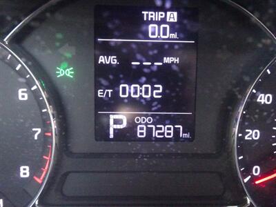 2016 Kia Forte LX  I4 FWD - Photo 16 - Cincinnati, OH 45255