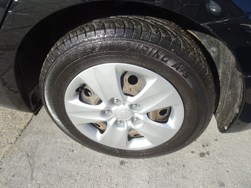 2016 Kia Forte LX  I4 FWD - Photo 24 - Cincinnati, OH 45255