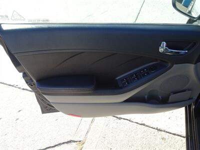 2016 Kia Forte LX  I4 FWD - Photo 20 - Cincinnati, OH 45255