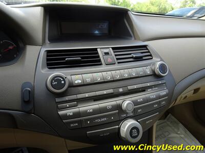 2009 Honda Accord LX-P   - Photo 19 - Cincinnati, OH 45255