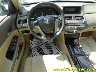 2009 Honda Accord LX-P   - Photo 11 - Cincinnati, OH 45255